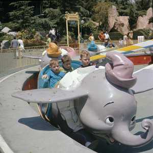 AMS443_DISNEYLAND_0001.jpg