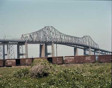 AMS518_0001_CHARLESTON.jpg